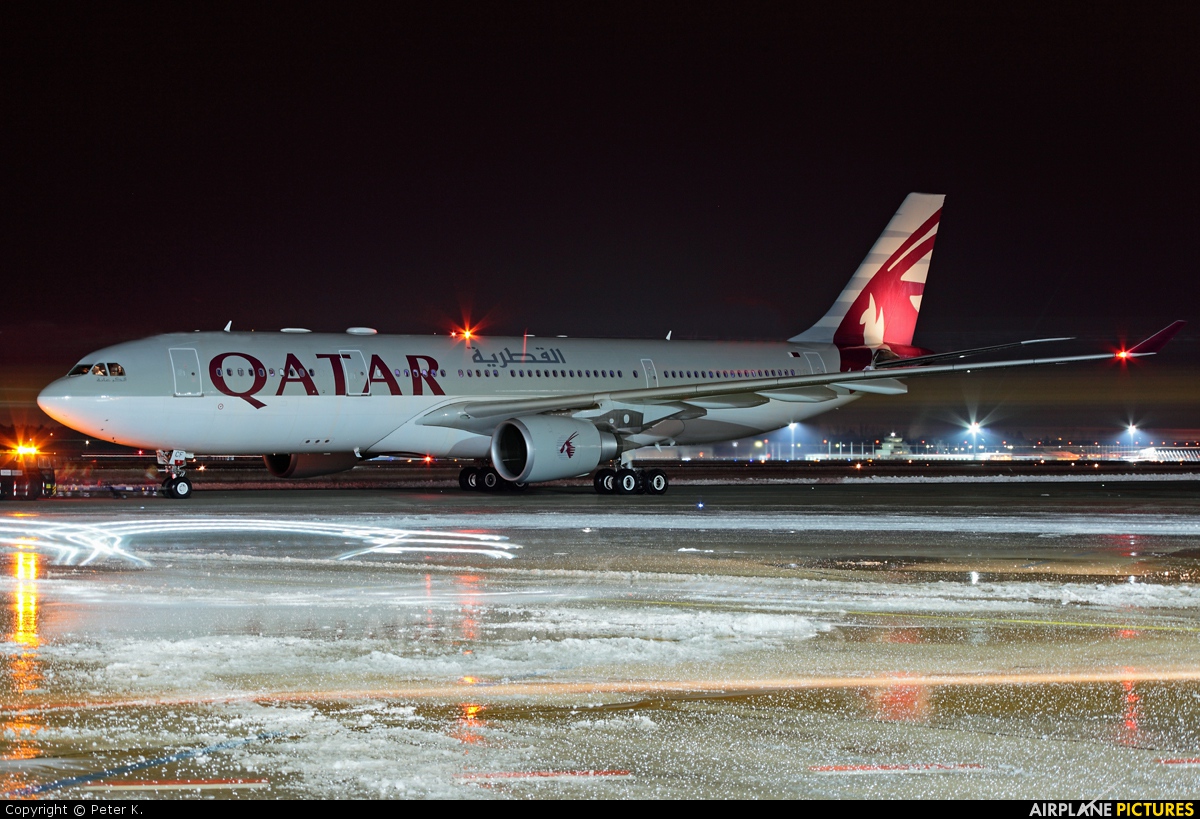 Qatar Airways A7-ACF aircraft at Berlin - Tegel