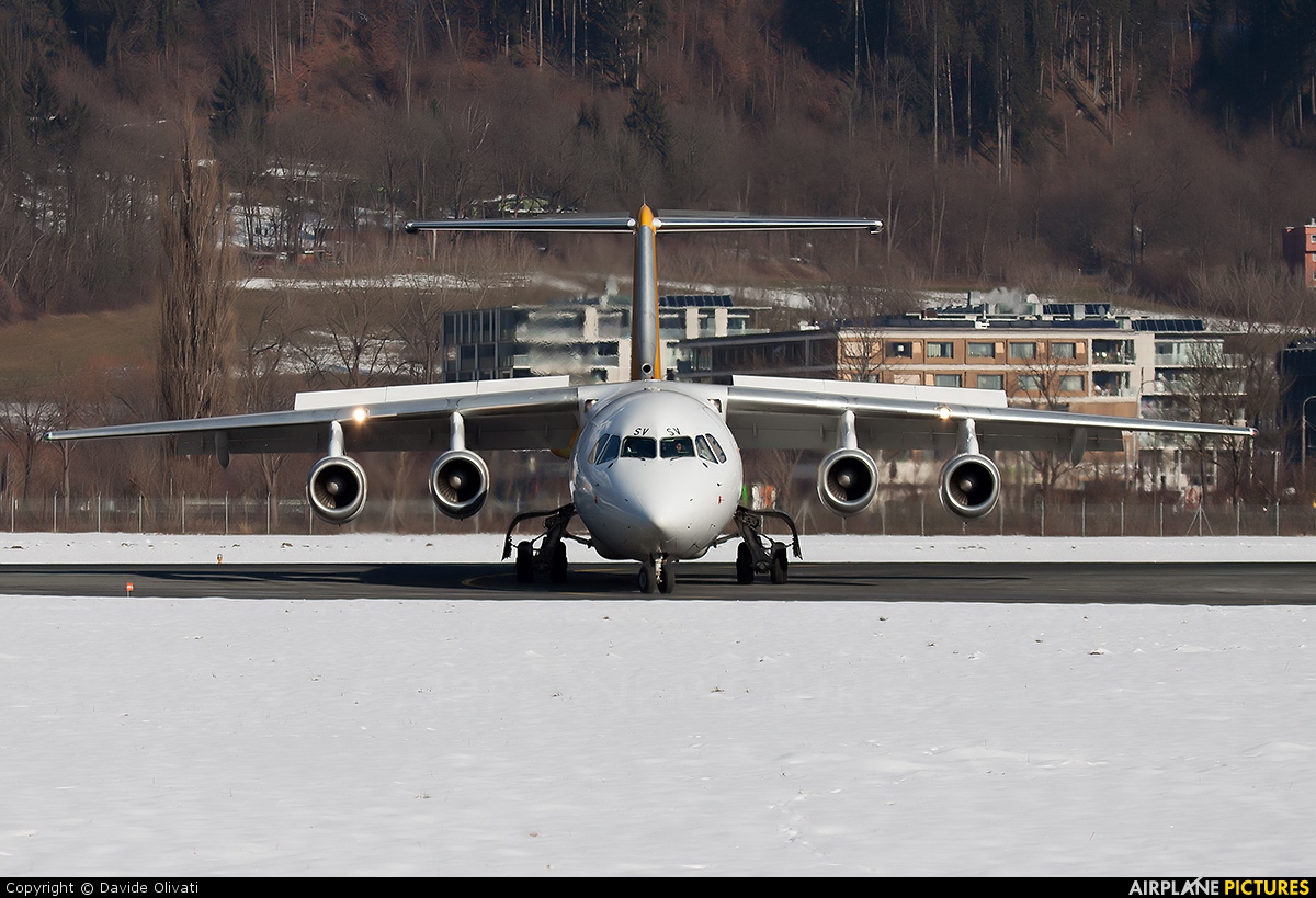 Malmo Aviation SE-DSV aircraft at Innsbruck