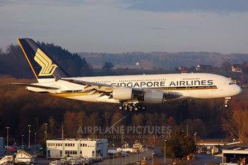 9V-SKS - Singapore Airlines Airbus A380