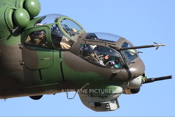 0927 - Slovakia -  Air Force Mil Mi-24V