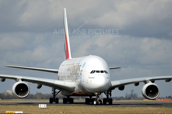 A6-EDO - Emirates Airlines Airbus A380
