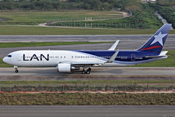 CC-BDE - LAN Airlines Boeing 767-300ER