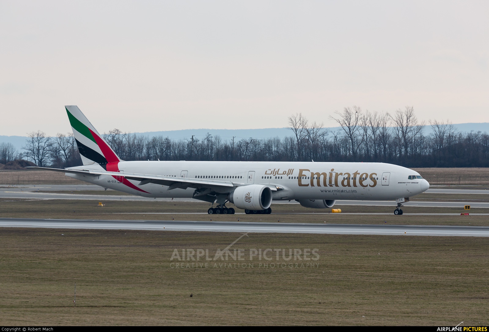 Emirates Airlines A6-ECS aircraft at Vienna - Schwechat