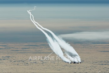 - - Emirates Airlines Airbus A380