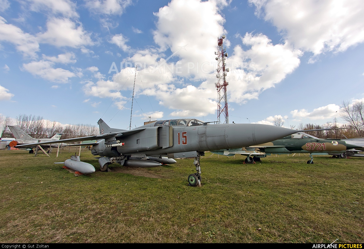 Hungary - Air Force 15 aircraft at Szolnok