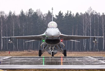 4069 - Poland - Air Force Lockheed Martin F-16C block 52+ Jastrząb