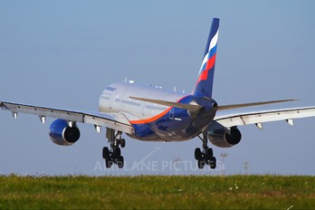 VQ-BBE - Aeroflot Airbus A330-200