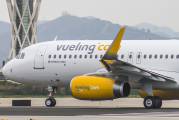 EC-LUO - Vueling Airlines Airbus A320 aircraft