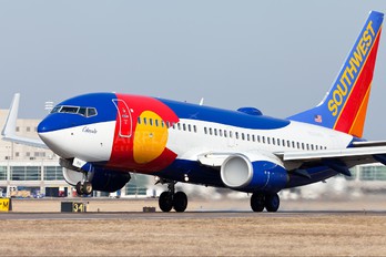 N230WN - Southwest Airlines Boeing 737-700