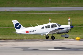 HB-PIV - Motorfluggruppe Zürich Piper PA-28 Archer