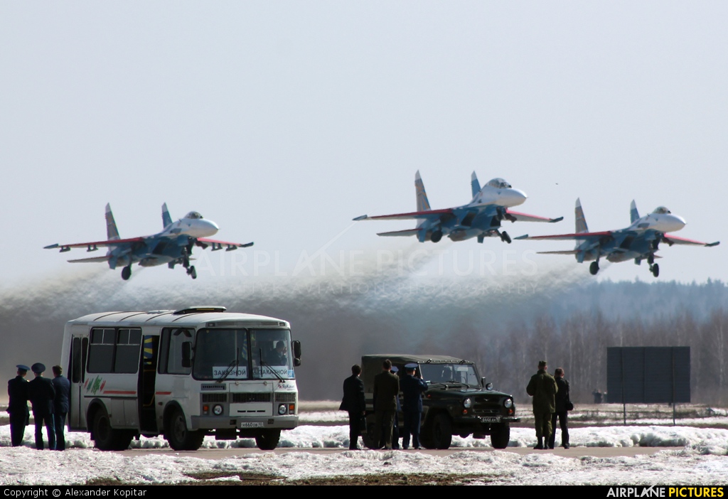 Russia - Air Force "Russian Knights" - aircraft at Kubinka