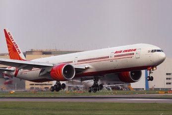 VT-ALN - Air India Boeing 777-300ER