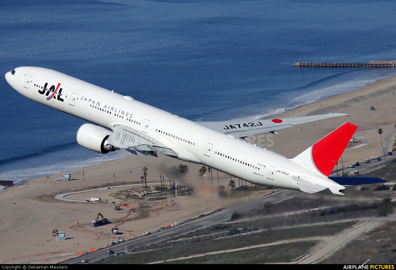 JAL - Japan Airlines JA742J aircraft at Los Angeles Intl