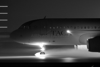 N496TA - TACA Airbus A320