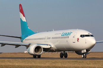 LX-LGU - Luxair Boeing 737-800