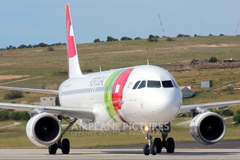 CS-TNK - TAP Portugal Airbus A320