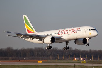 ET-AMT - Ethiopian Airlines Boeing 757-200