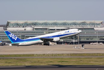 JA607A - ANA - All Nippon Airways Boeing 767-300ER