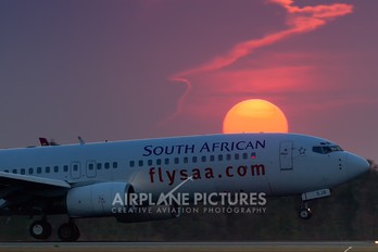 ZS-SJB - South African Airways Boeing 737-800