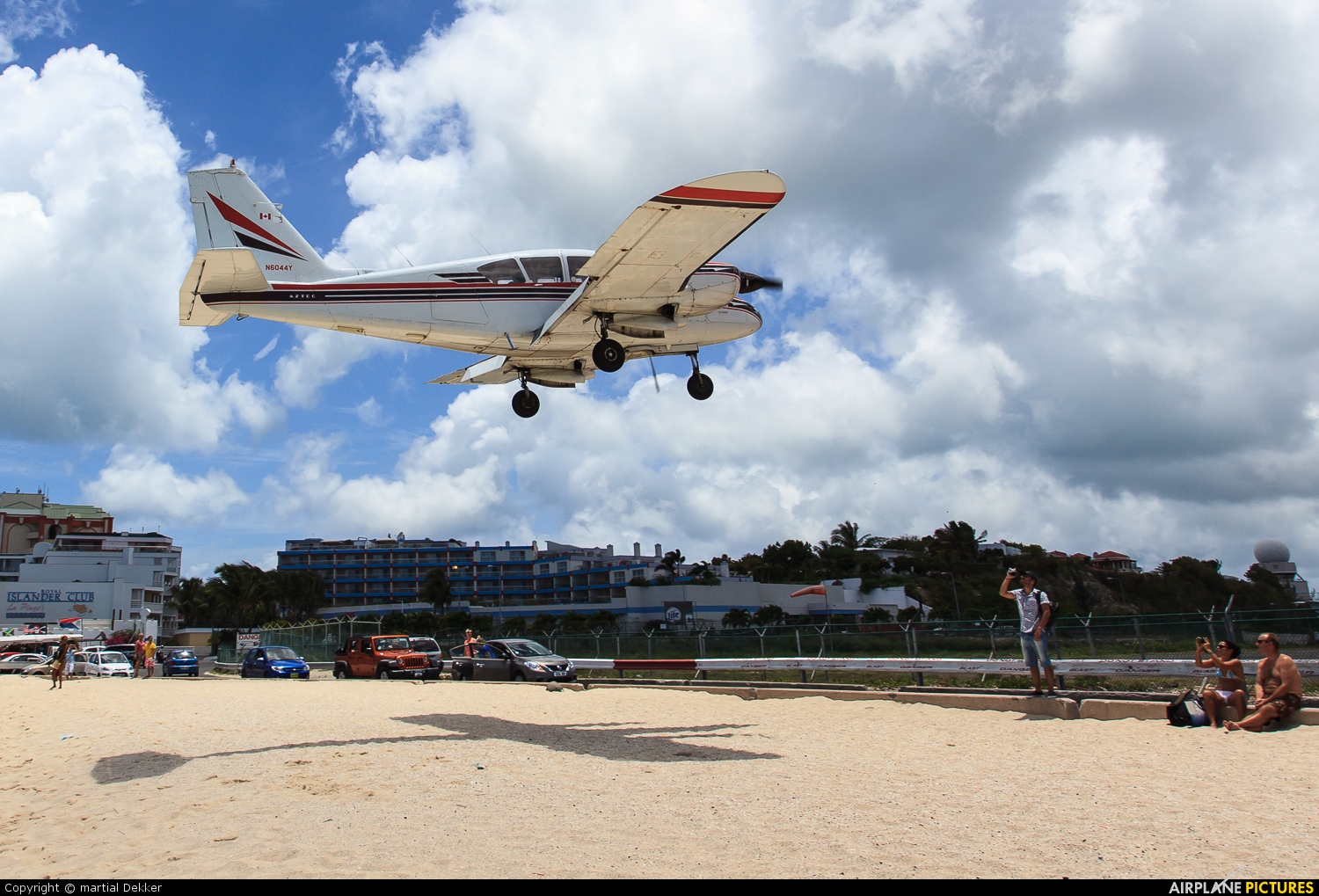 Private N6044Y aircraft at Sint Maarten - Princess Juliana Intl
