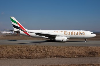 A6-EAI - Emirates Airlines Airbus A330-200