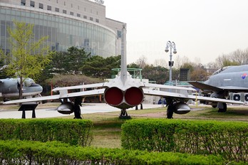 207 - Korea (North) - Air Force Shenyang J-6