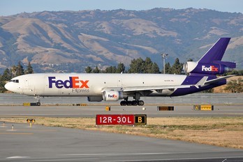 N645FE - FedEx Federal Express McDonnell Douglas MD-11F