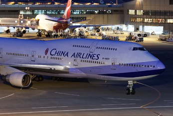 B-18251 - China Airlines Boeing 747-400