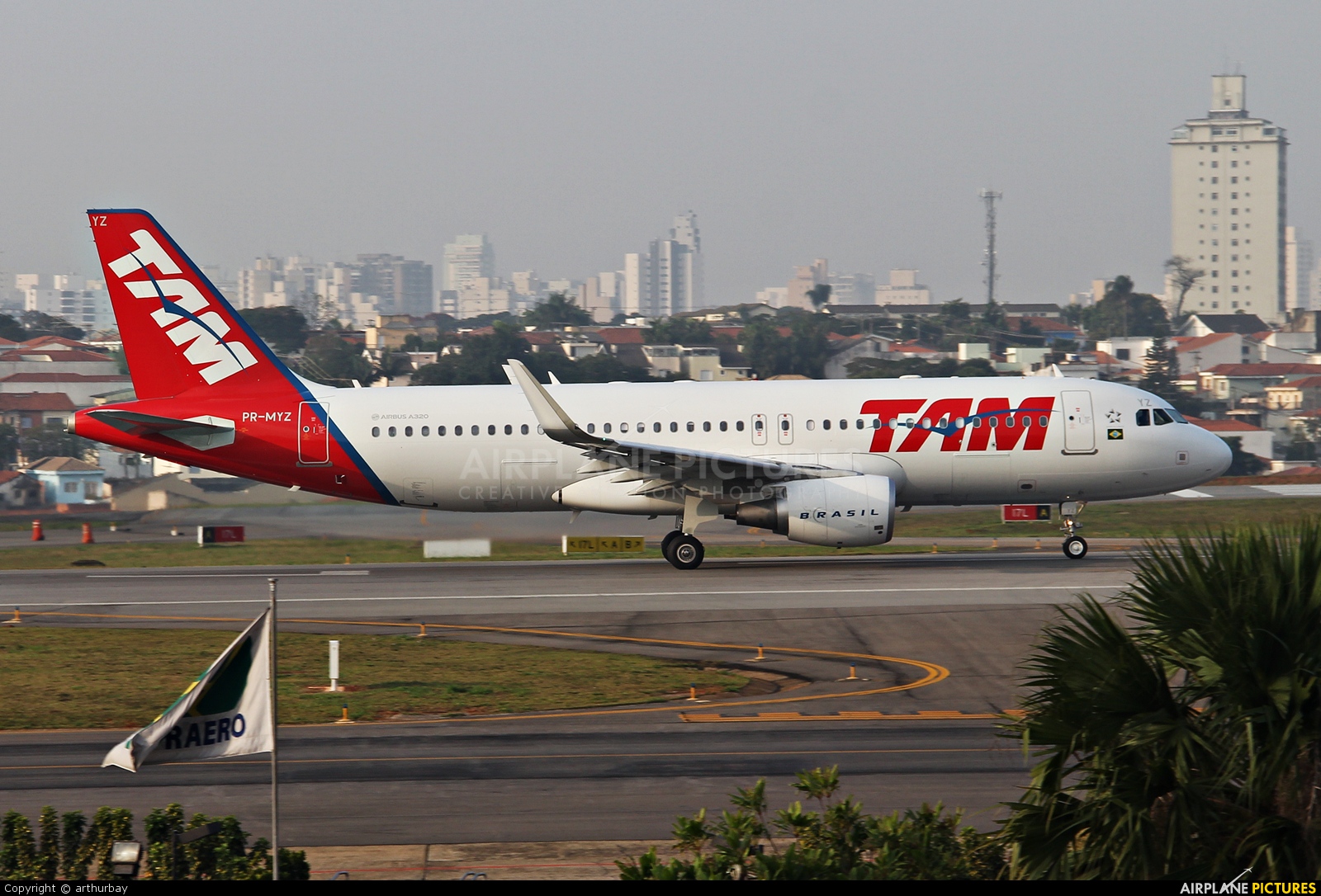 TAM PR-MYZ aircraft at São Paulo - Congonhas