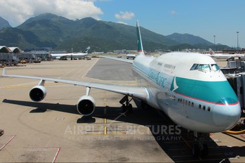 B-HKE - Cathay Pacific Boeing 747-400