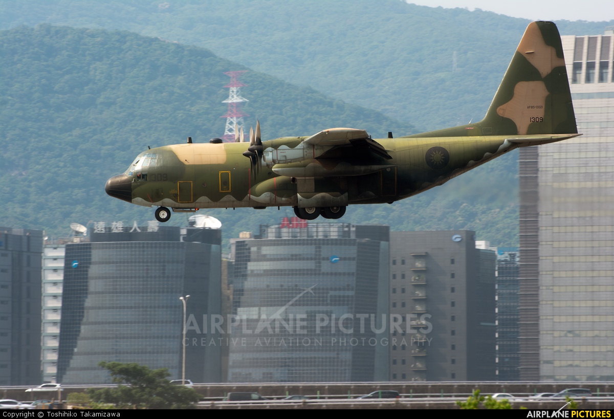 Taiwan - Air Force 1309 aircraft at Taipei Sung Shan/Songshan Airport