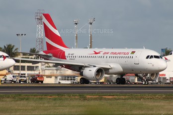 3B-NBF - Air Mauritius Airbus A319
