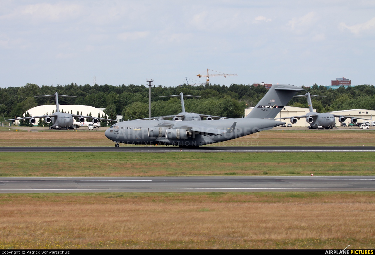 USA - Air National Guard 98-0057 aircraft at Berlin - Tegel