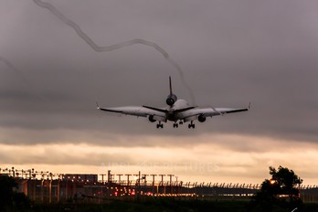 - - Lufthansa Cargo McDonnell Douglas MD-11