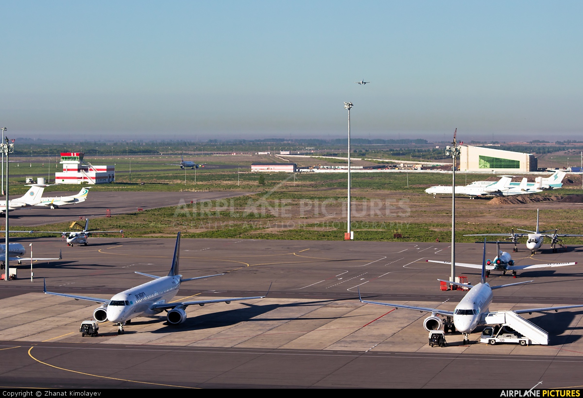 - Airport Overview - aircraft at Astana