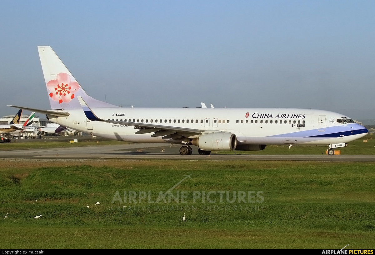 China Airlines B-18605 aircraft at Manila Ninoy Aquino Intl