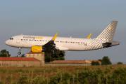 EC-LVO - Vueling Airlines Airbus A320 aircraft
