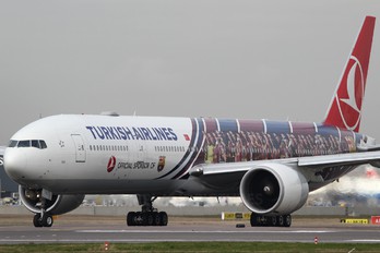 TC-JJI - Turkish Airlines Boeing 777-300ER