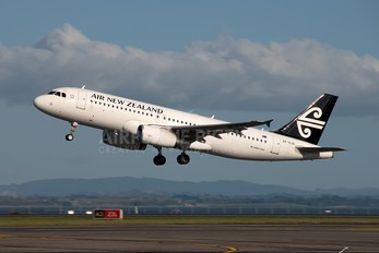 ZK-OJQ - Air New Zealand Airbus A320