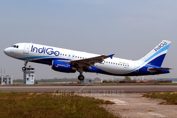VT-IGX - IndiGo Airbus A320