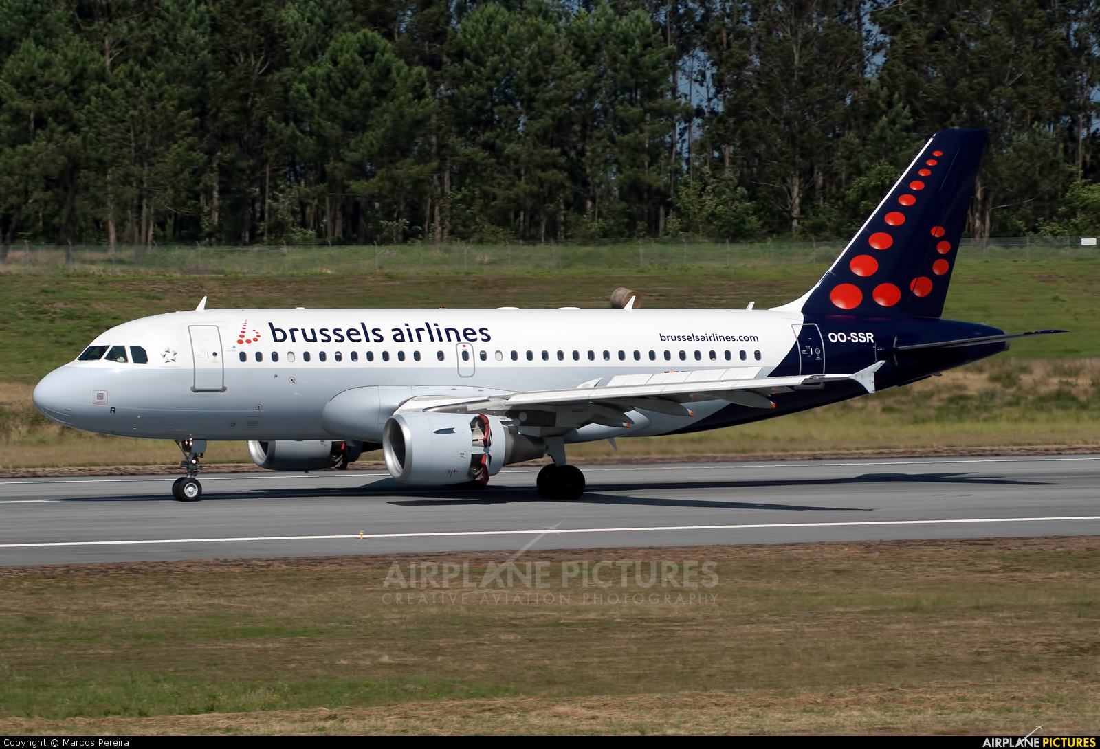 Brussels Airlines OO-SSR aircraft at Porto