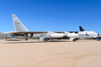 52-0003 - USA - Air Force Boeing B-52A Stratofortress