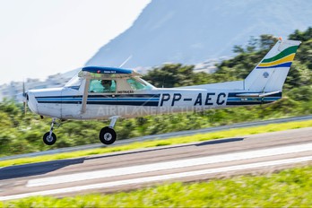 PP-AEC - Private Cessna 152