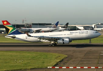 ZS-SXV - South African Airways Airbus A330-200