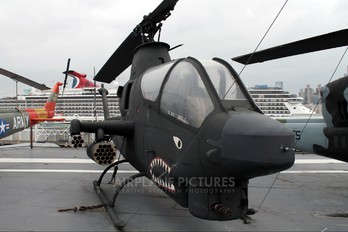 159218  - USA - Army Bell AH-1S Cobra