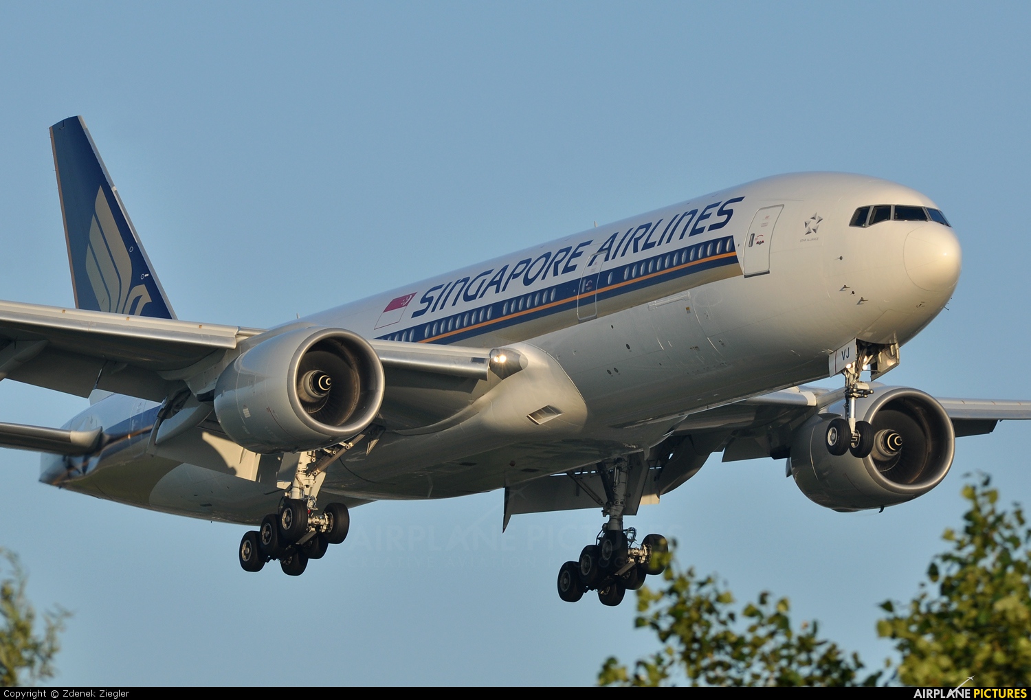 Singapore Airlines 9V-SVJ aircraft at Amsterdam - Schiphol