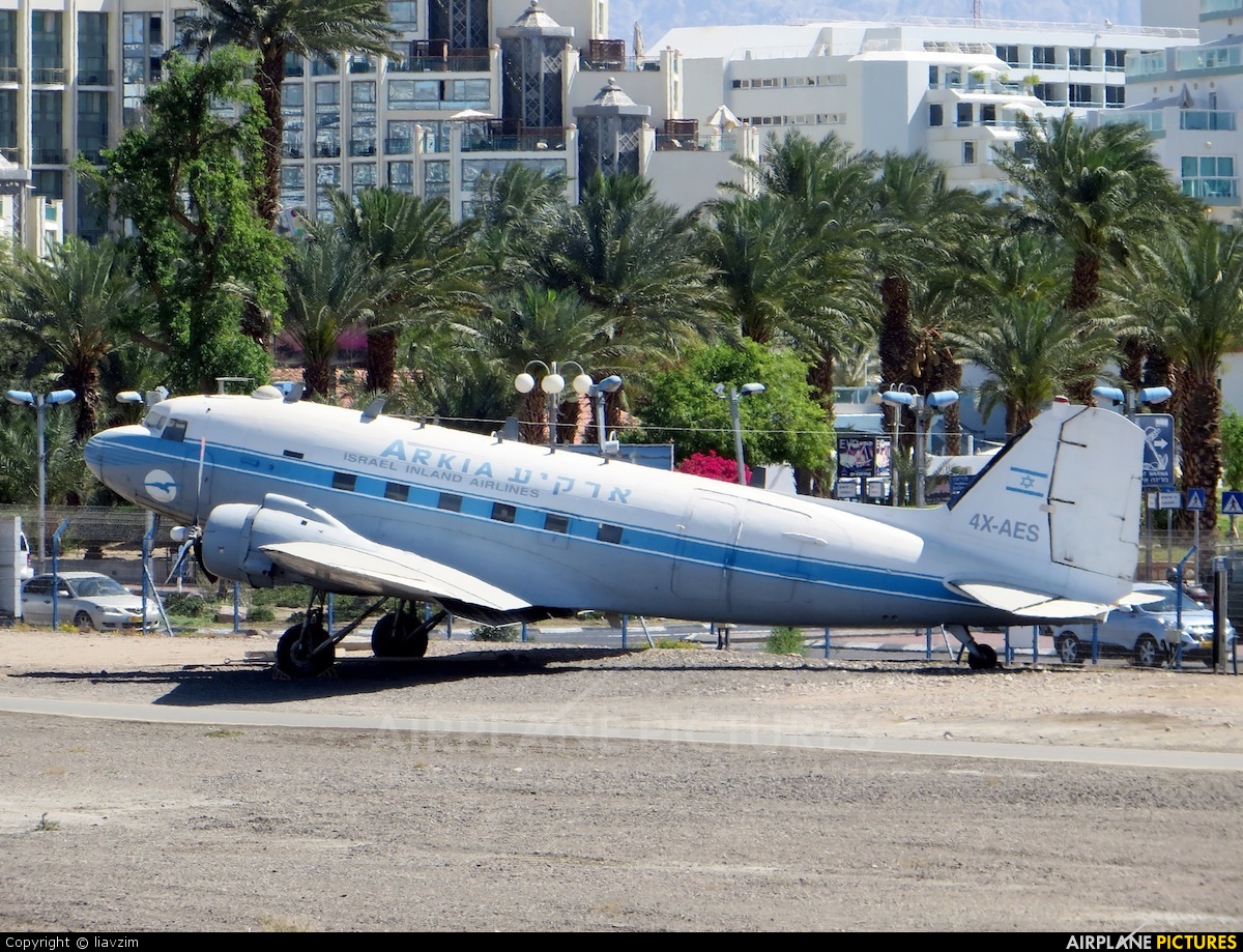 Arkia 4X-AES aircraft at Eilat - J. Hozman
