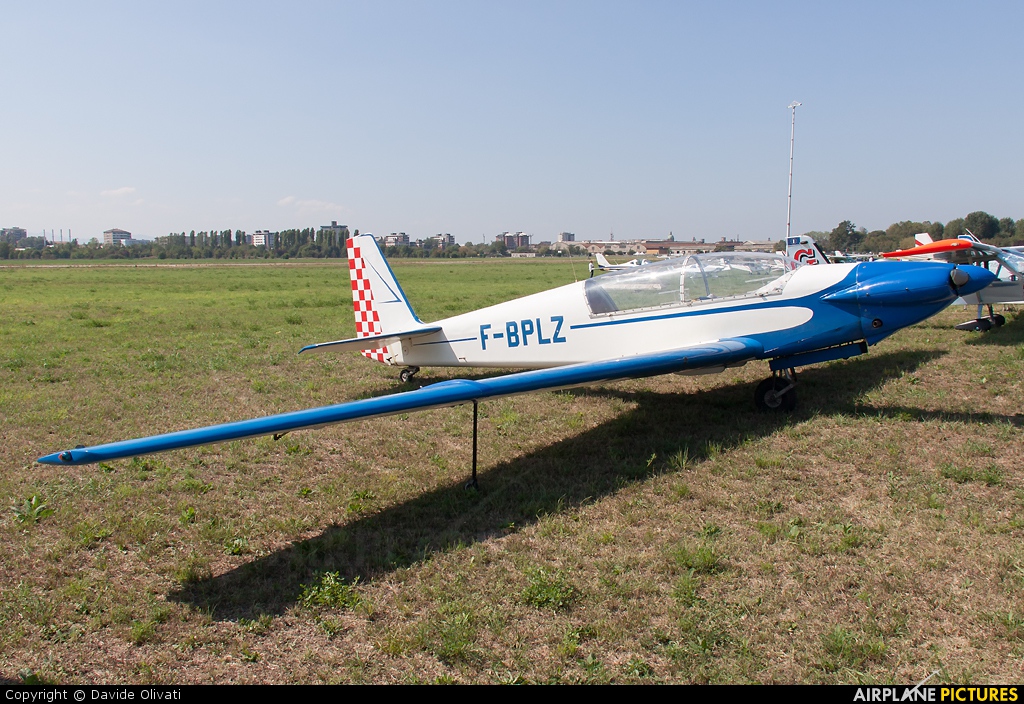 Private F-PBLZ aircraft at Reggio Emilia