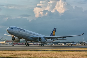 D-AIKP - Lufthansa Airbus A330-300