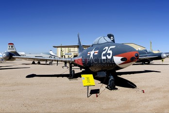 125183 - USA - Navy Grumman F9F Panther